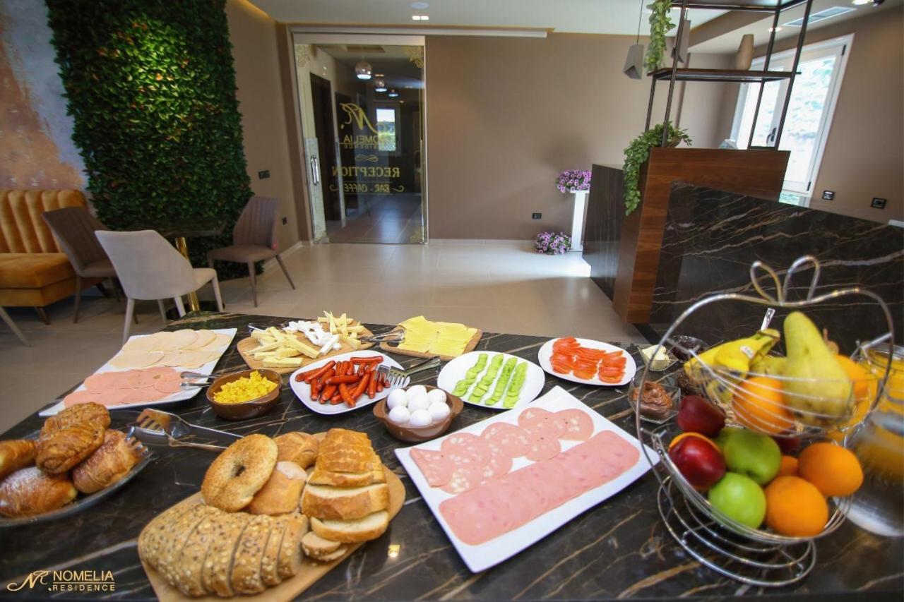 Nomelia Residence B&B Vlorë Exteriör bild